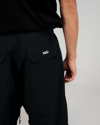 BUSI Biggie Pant Black snowboard and ski pants, back pocket detail