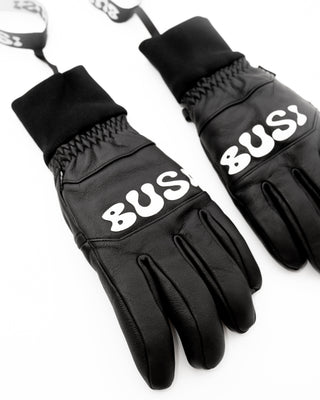 BUSI O.G Mitts Black snowboard and ski mittens, close-up